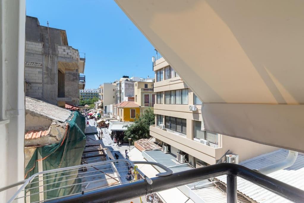 New Studio In The Heart Of City Center Iraklio Exterior foto